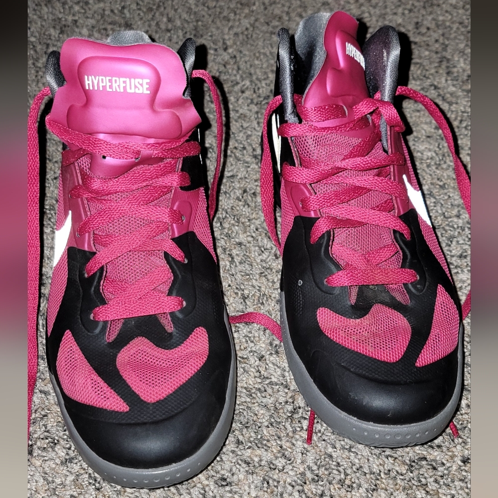 Youth Nike Hyperfuse